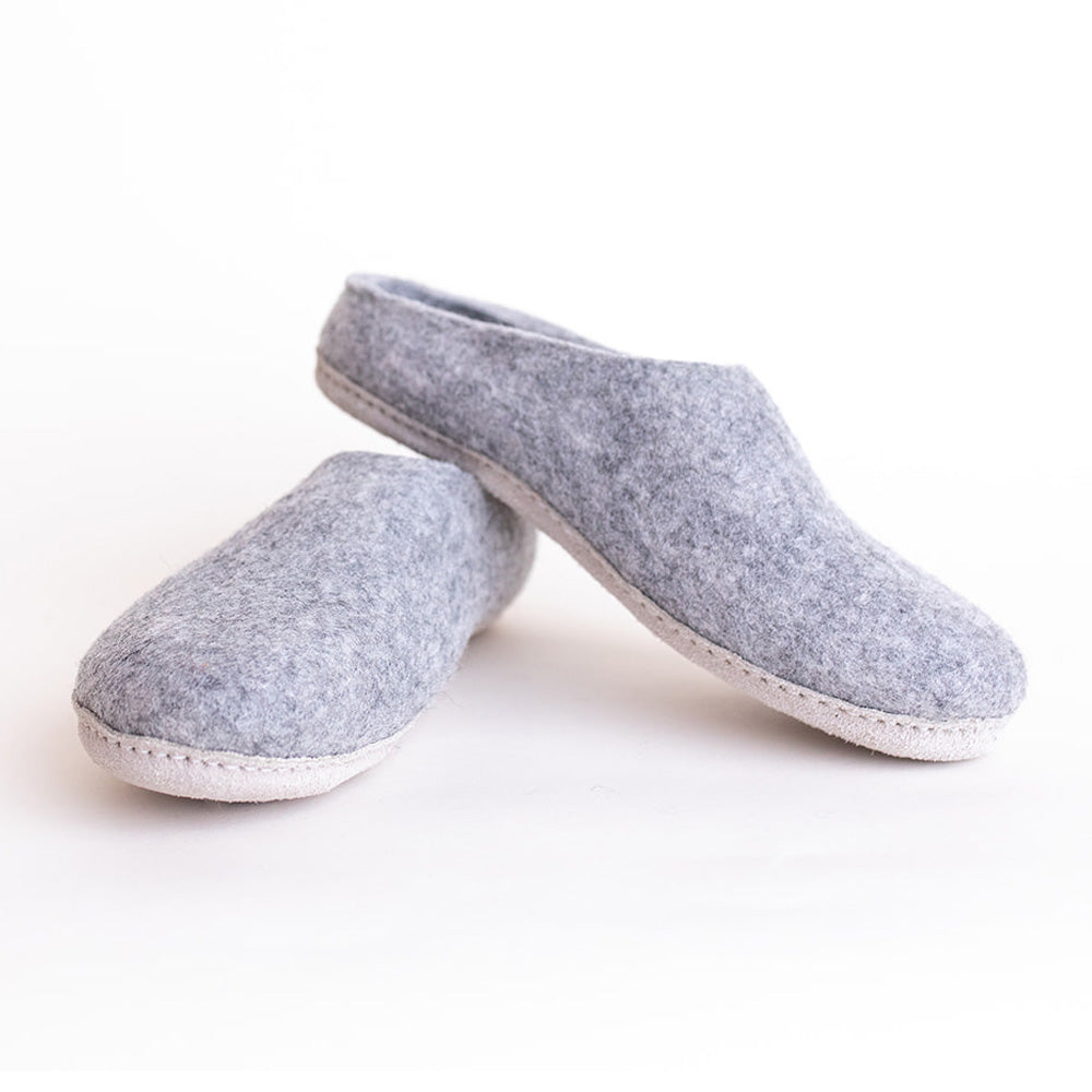 Soft wool online slippers